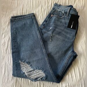 NWT Sz 7 Fashion Nova Distressed Mom Jeans